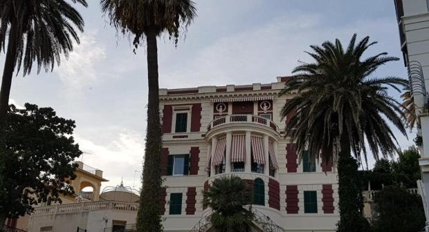Regal House Anzio 2 Hotel Buitenkant foto